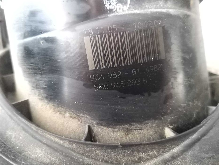 Stop tripla lampa stanga haion vw golf 5 plus 5m0945093h 96496201