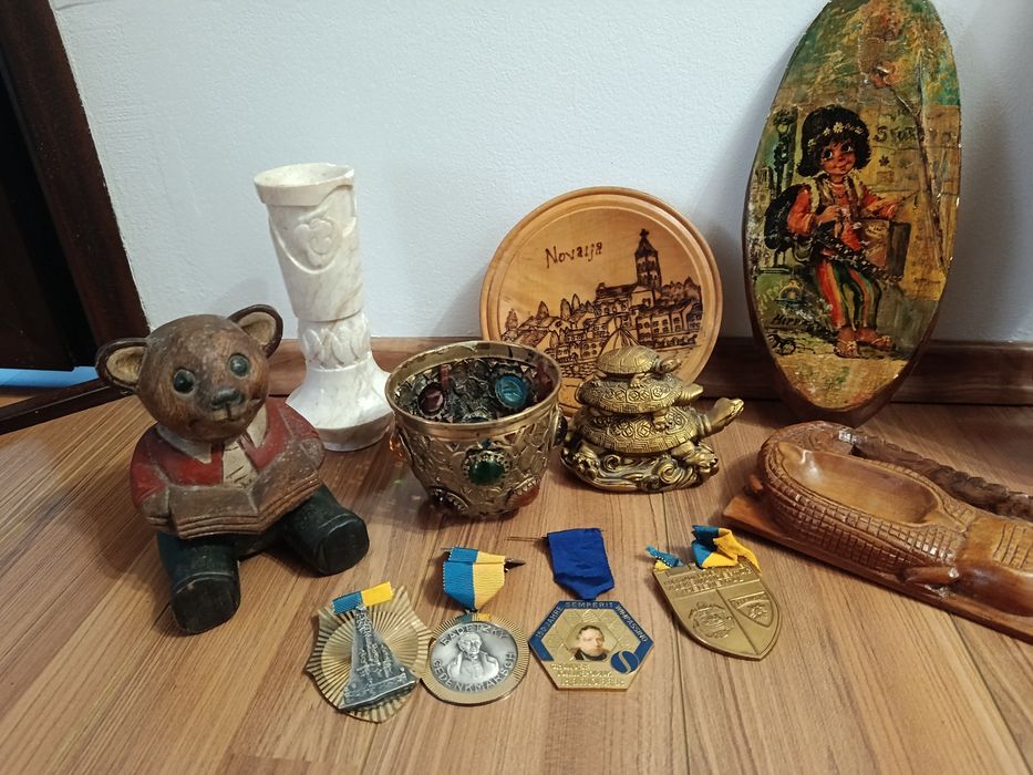 Lot vechituri diverse