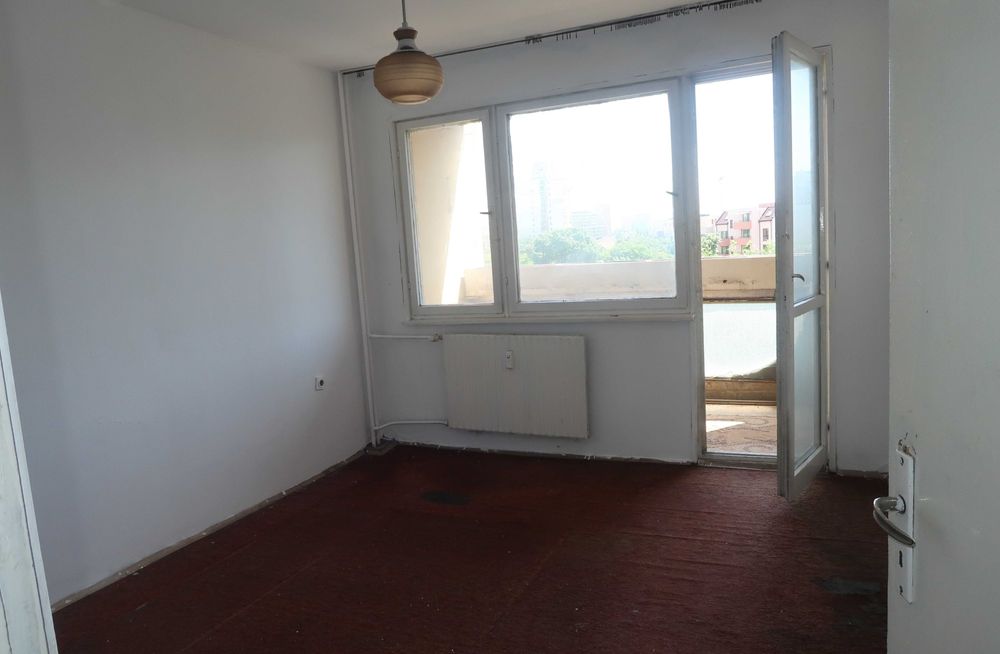 Продава се Тристаен апартамент в София, Красно село - 91 кв.м за 1869 €/кв.м - Снимка #3