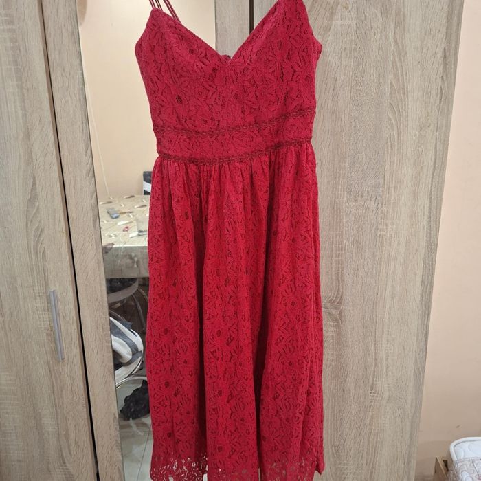 Къса рокля червена