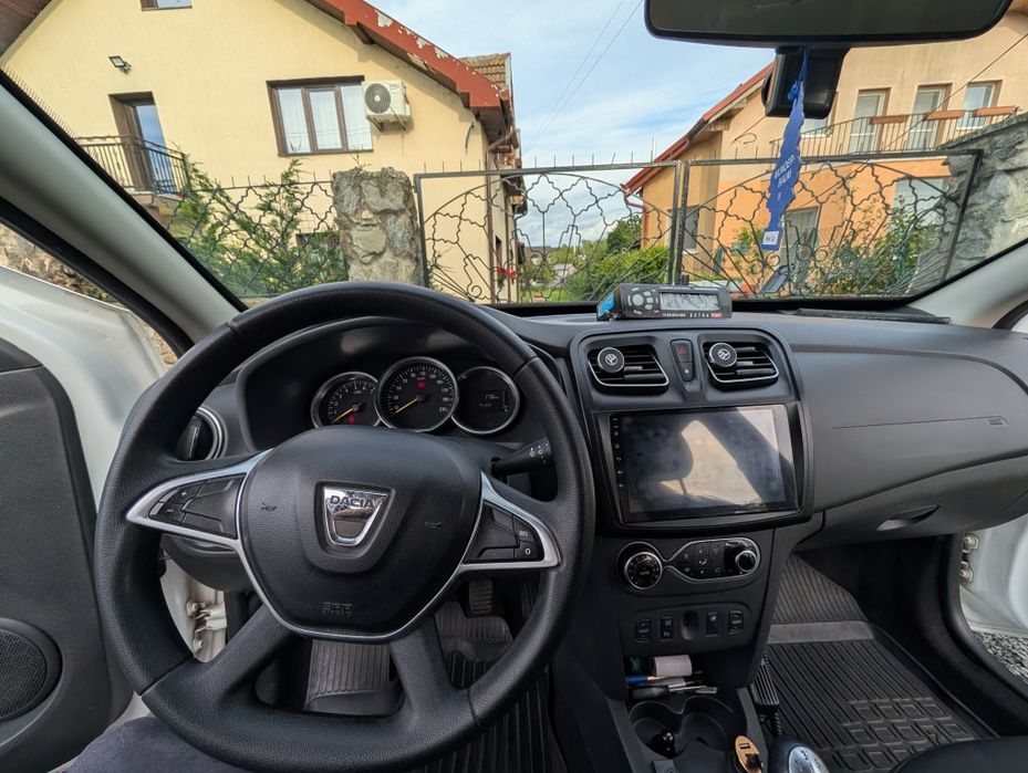 Vând Dacia Logan MCV  2020