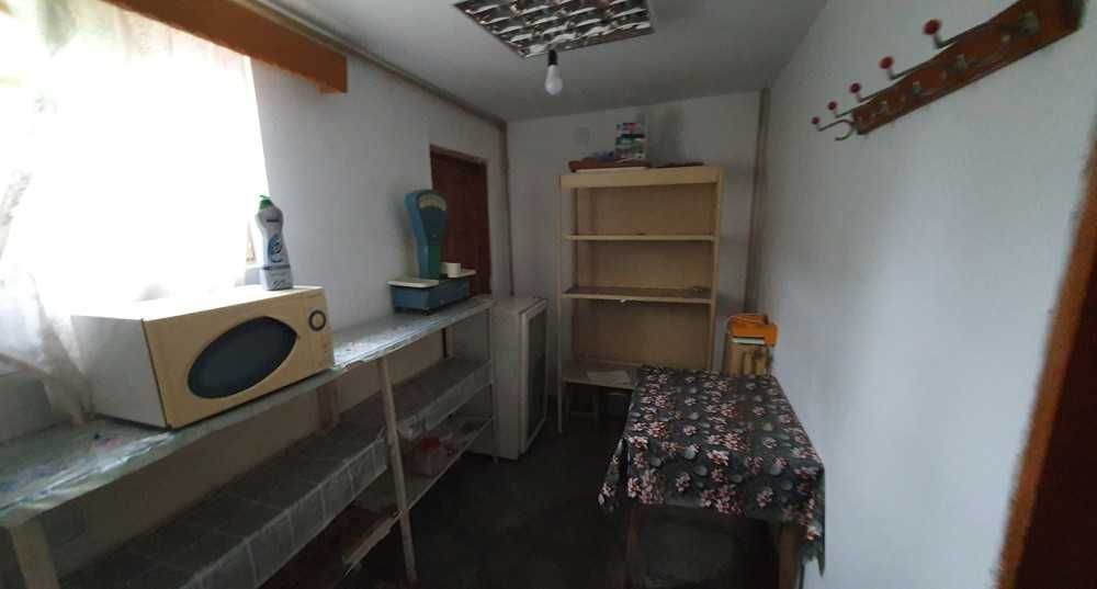 Spațiu comercial de închiriat în Ștefănești, Vâlcea