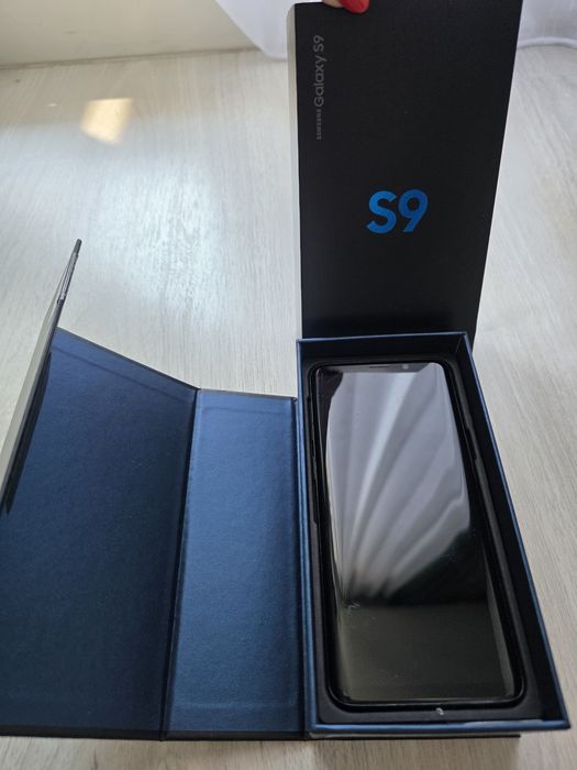 Vand Samsung Galaxy S9 stare excelenta