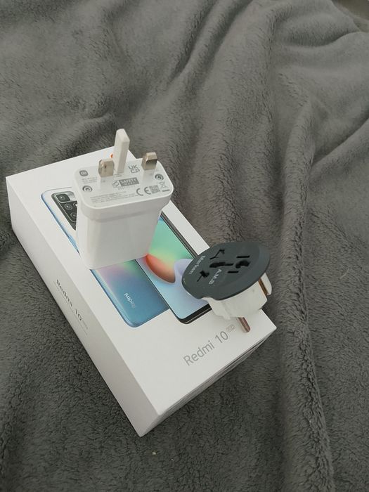 Продам Redmi 10 с коробкой СРОЧНО! Торг
