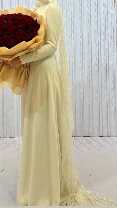 вечернее платье со шлейфом