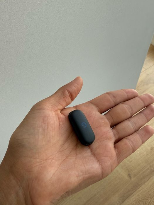 Fitbit air Google фитнес трекер