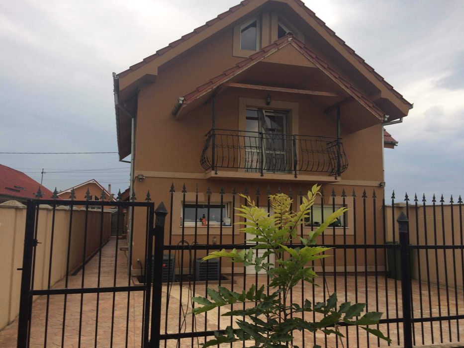 Casa de vanzare in Osorhei!