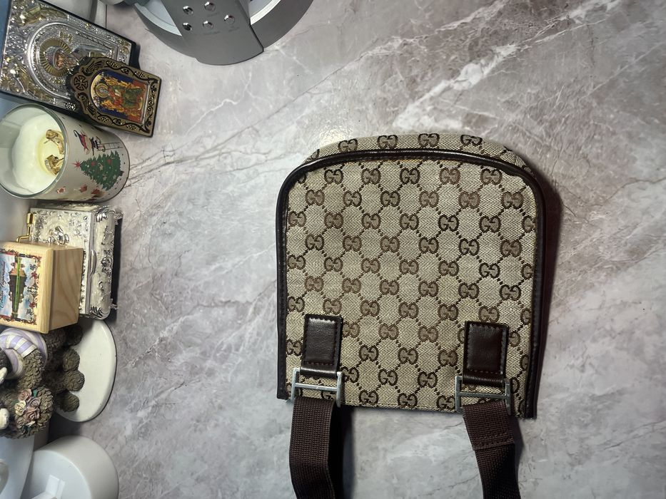 Geantă Gucci pentru barbați