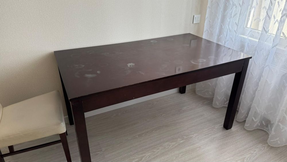 Кухонный    стол