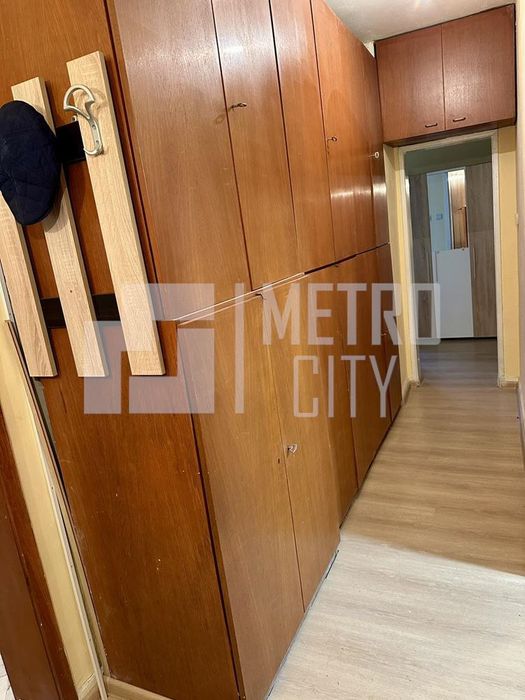 Продава се Тристаен апартамент в София, Изгрев - 86 кв.м за 3954 €/кв.м - Снимка #3