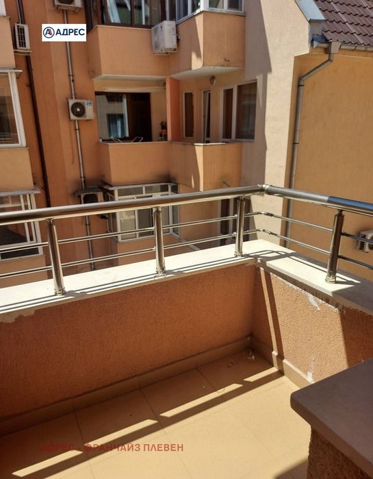 Продава се Тристаен апартамент в Плевен, Широк център - 67 кв.м за 1211 €/кв.м - Снимка #11