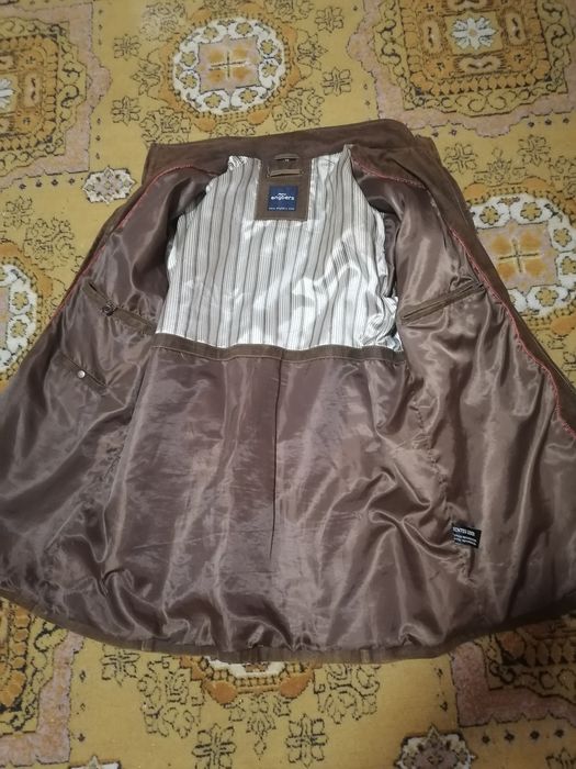 Haină de piele (mărimea 54)