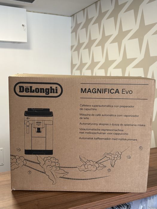 Espressor DeLonghi MAGNIFICA Evo / Nou Sigilat