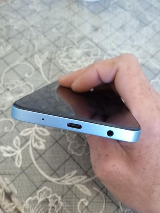 Продам новый Poco C71 128gb.