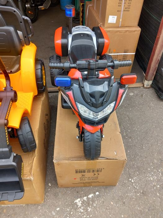 Masinute electrice 6v,12v Diferite modele.