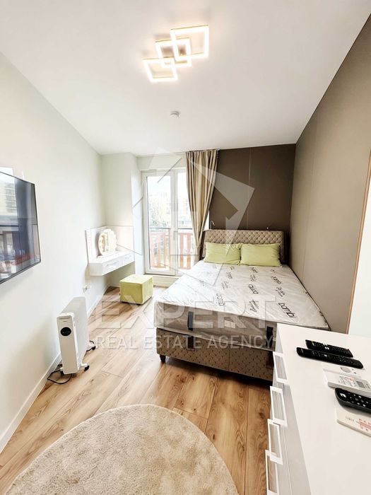 Двустаен апартамент в к.к. Св. Св. Константин и Елена, 67 м², 700 евро