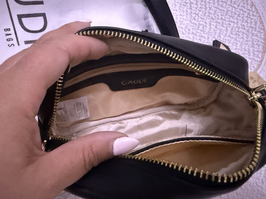 Дамска чанта Gaudi