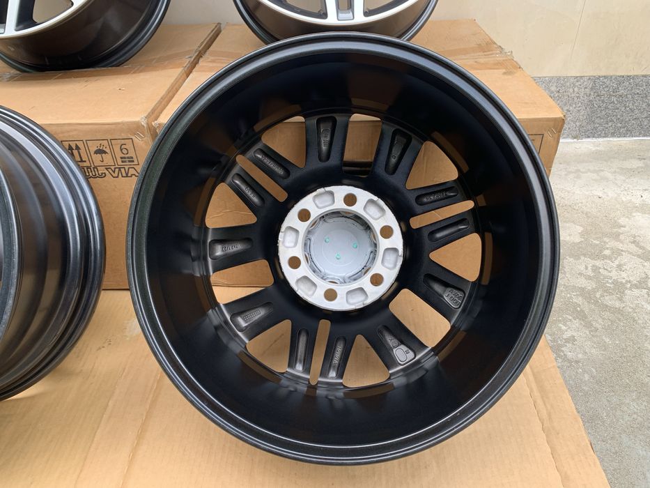 Оригинални джанти TOYOTA Land Cruiser 6X139.7 Hilux Тойота Хайлукс 4X4