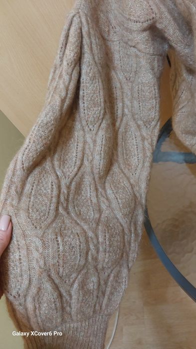 Пуловер RAN . размер XL/2XL 34%kid mohair, 34% вълна.