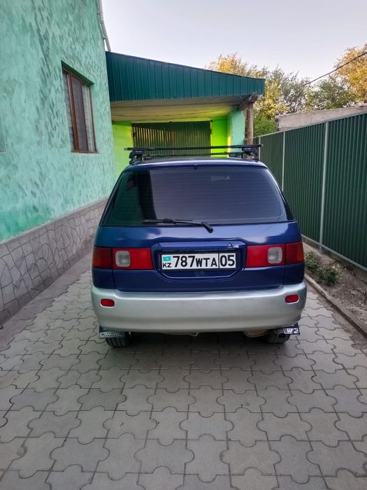 Продам тойота ипсум