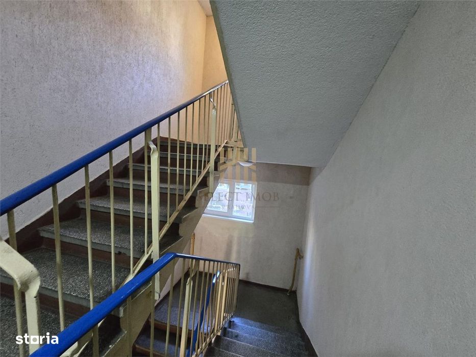 Vanzare 2 camere , Zona Bobalna