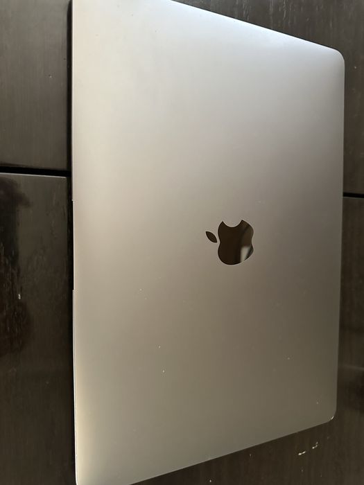 Macbook air M1 2020 256gb 8gb ram