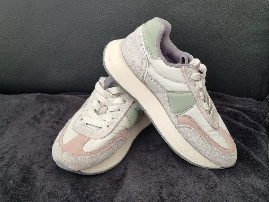 Adidasi fetite Zara Nr 29