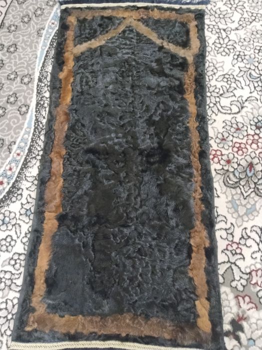 Жойнамозлар сотилади