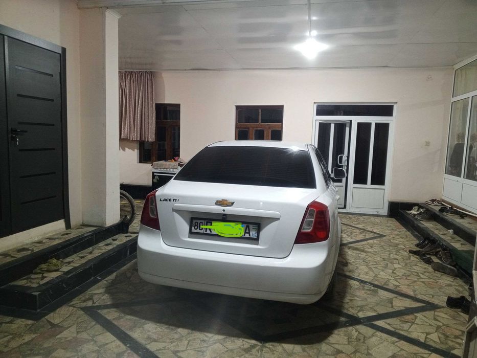 Автомобиль GENTRA