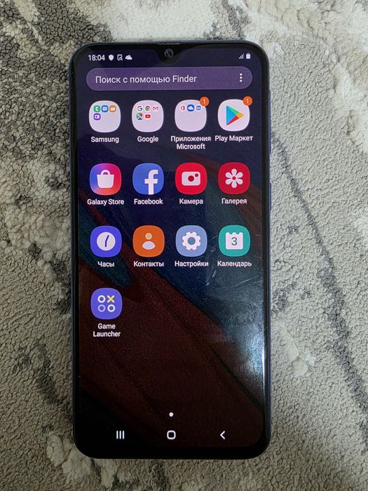 Samsung A40 64гб память