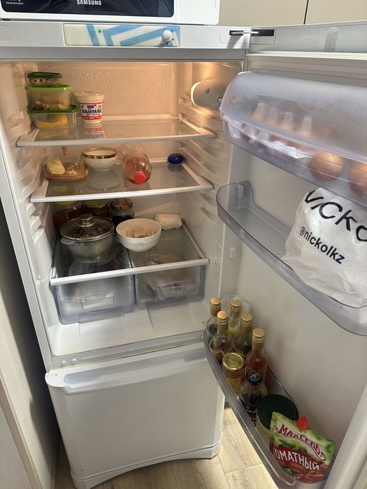 б/у холодильник с новым мотором