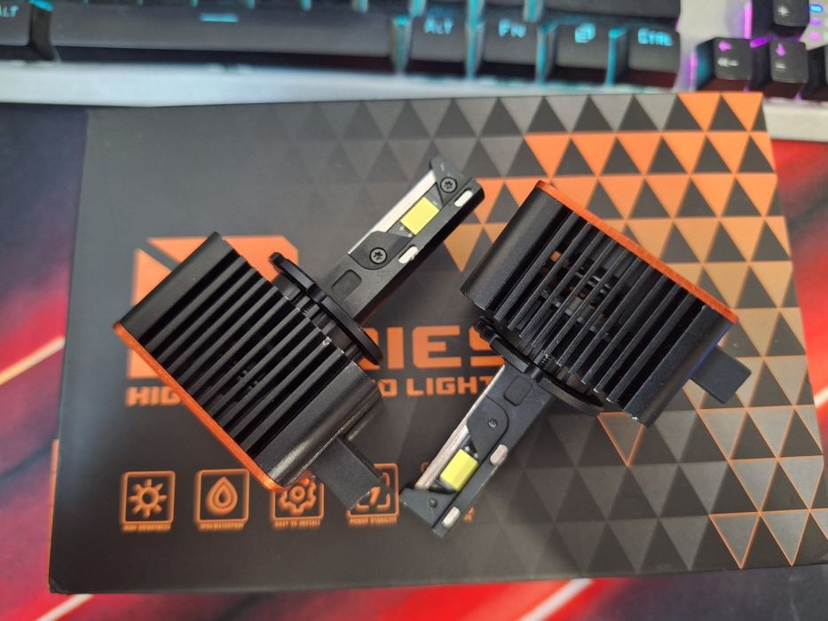 LED крушки D1S за фабричен ксенон