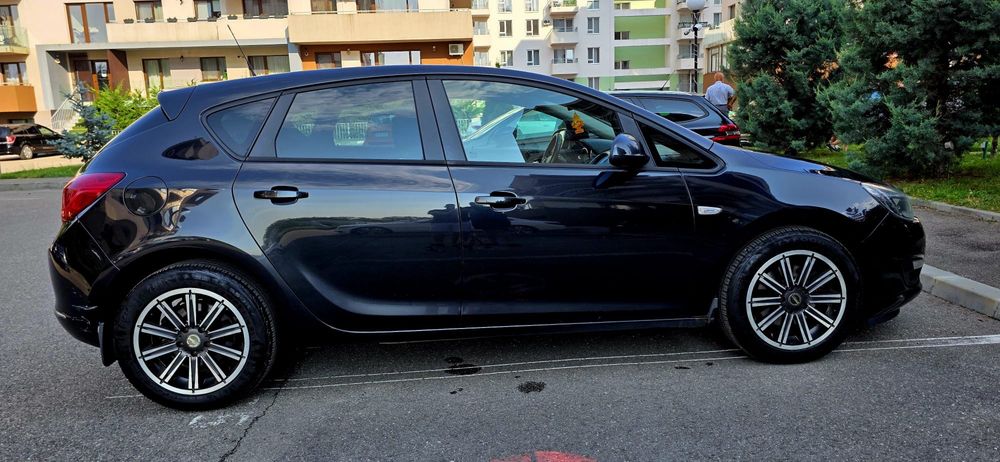 OPEL Astra 2014 — imagine 5