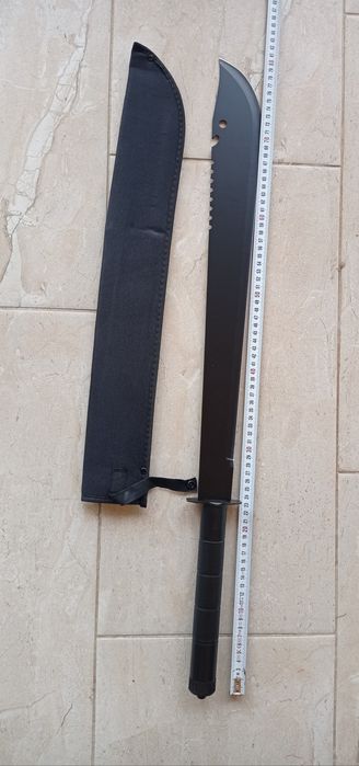 Macetă, lungime totală 80 de cm.