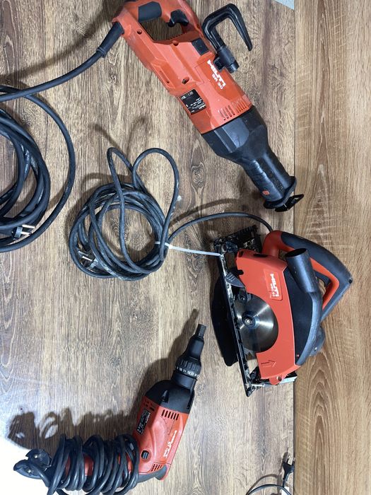 Set hilti sr 30 + wsc 55 + st 1800 pret 1500 ron toate