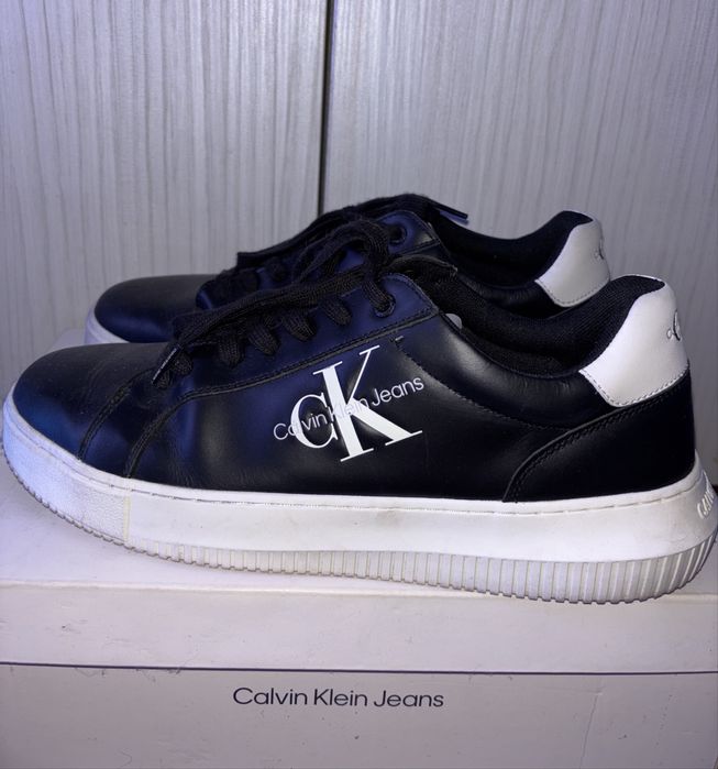 Pantofi Calvin Klein 45 marimea 45