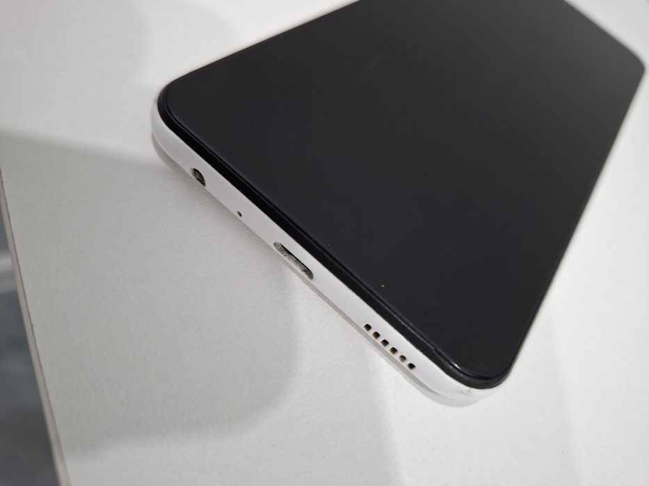 Продам Samsung A16