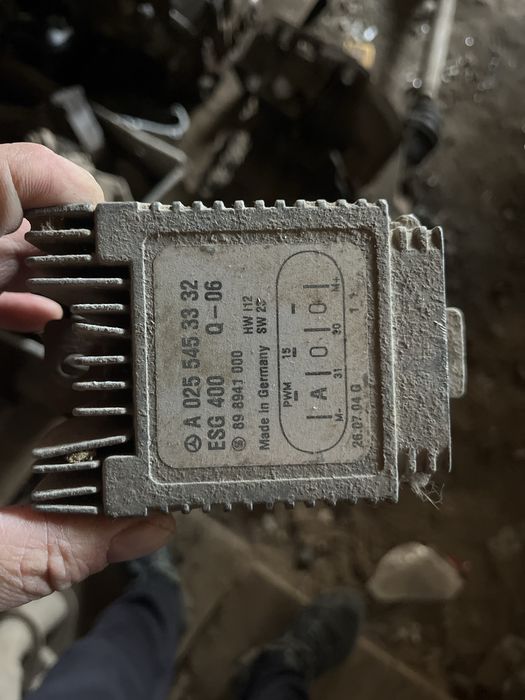Продам запчасти на мерс 202.обьем 2.3 М111