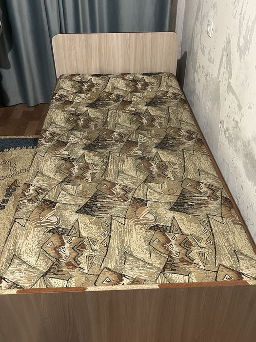 Продам кровать 190 на 90