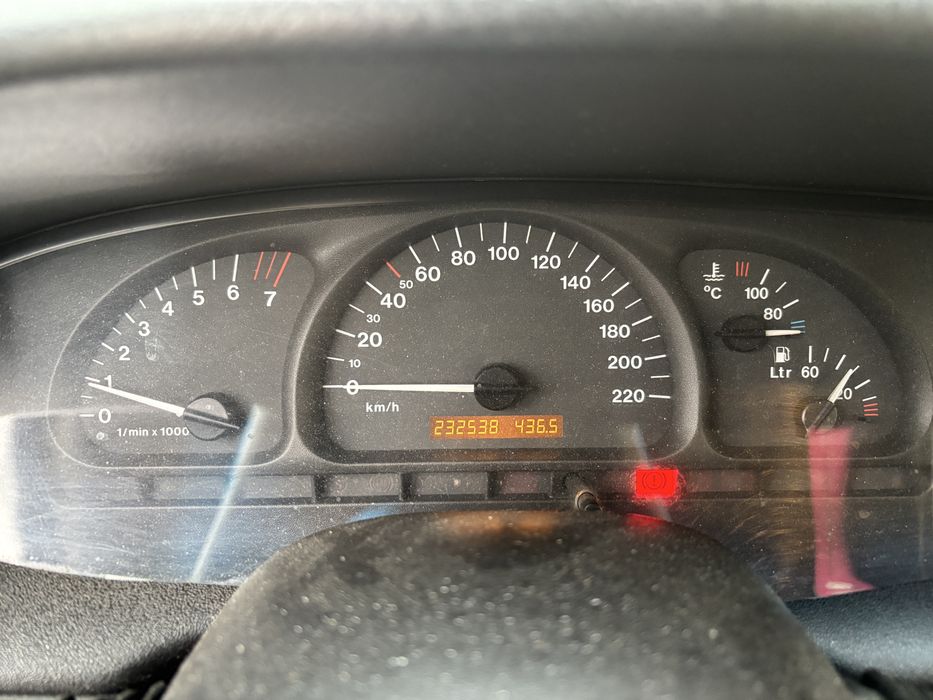 Opel vectra B 1.6 100cai