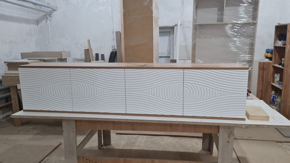 Срочно продам тв тумбу