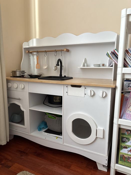 Детская кухня в стиле Ikea