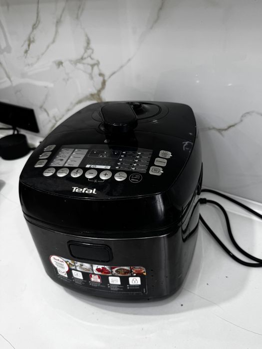 мультиварка-скороварка Tefal  CY625D32