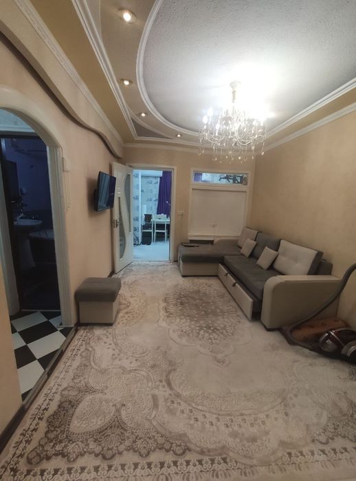 Своя 2-3 комнатная массив Ялангач Локомотив Эко Базар