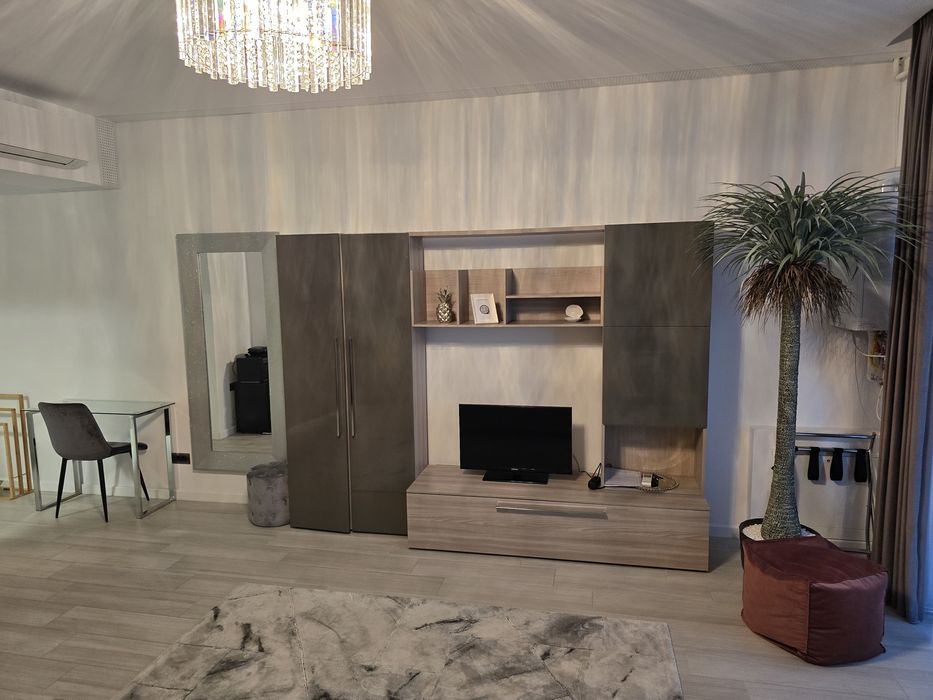 Garsoniera Superba de inchiriat toata vara de la proprietar Mamaia Nd