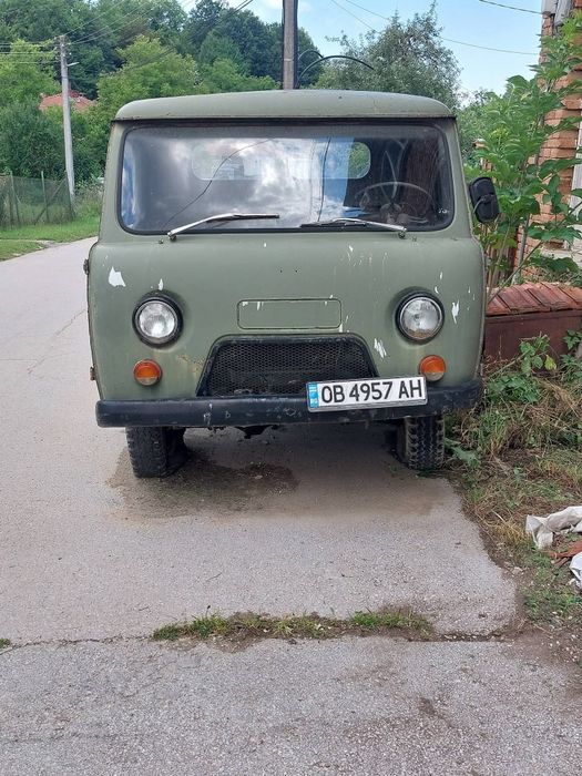 Продавам УАЗ 469