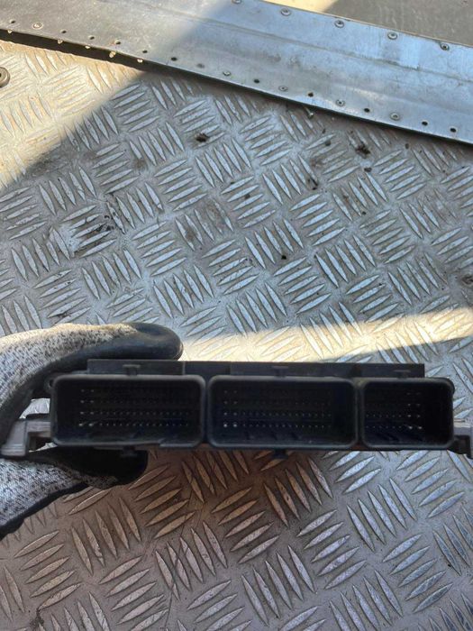 Компютър на двигател от  Dacia Docker 1.5 2017г.