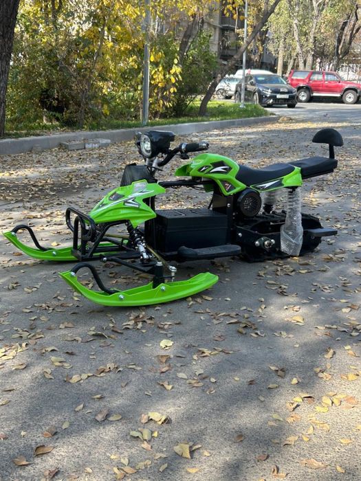 Снегоход детский электрический