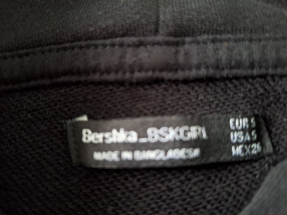 Толстовка / худи BERSHKA S размер