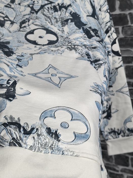 Lois Vieton суичер